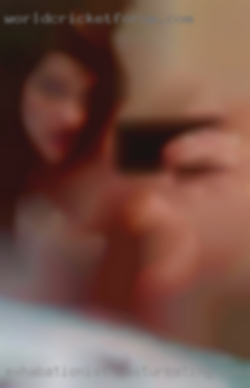 Exhabationist masturbating make for stangers.