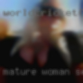 Mature woman seeking cuckold